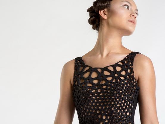 3D打印新技術讓衣服如棉布般柔軟，美爆雙眼