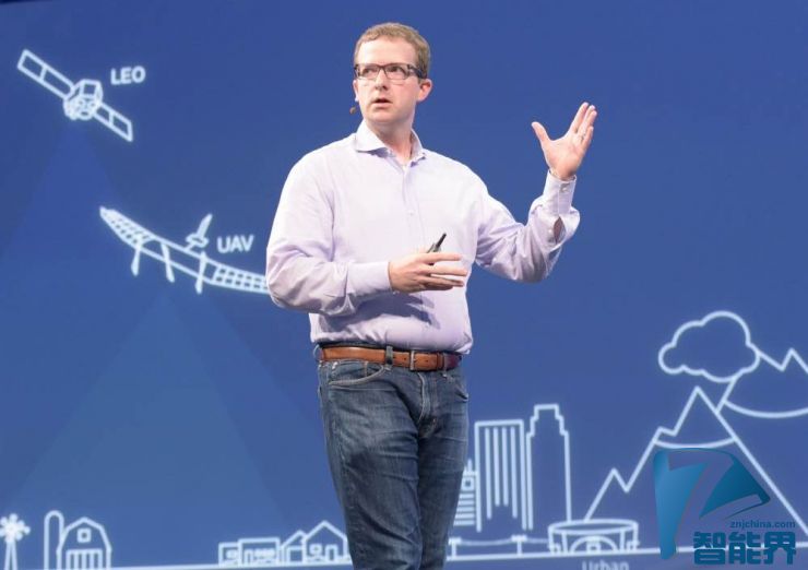 Facebook：對VR要有耐心，但AR還不成熟
