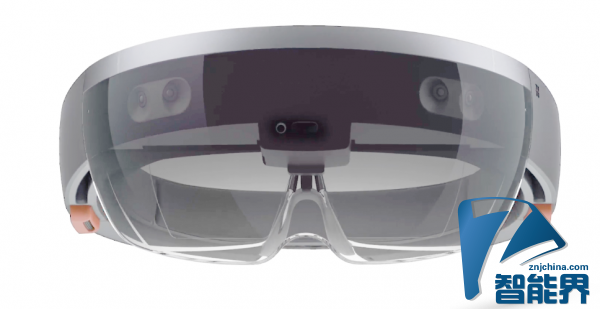 微軟黑科技HoloLens一年內發布開發者版 消費者尚需等待