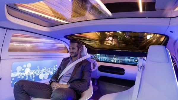 我想靜靜：智能汽車賣多少錢最合適？