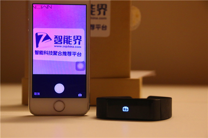 無感佩戴、為你而來，埃微i5plus智能手環