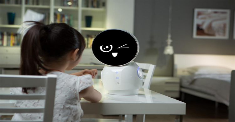 小憶機器人新品發布會在京召開 主打兒童陪伴