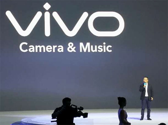 雙攝四曲面屏！vivo發布Xplay6與X9系列
