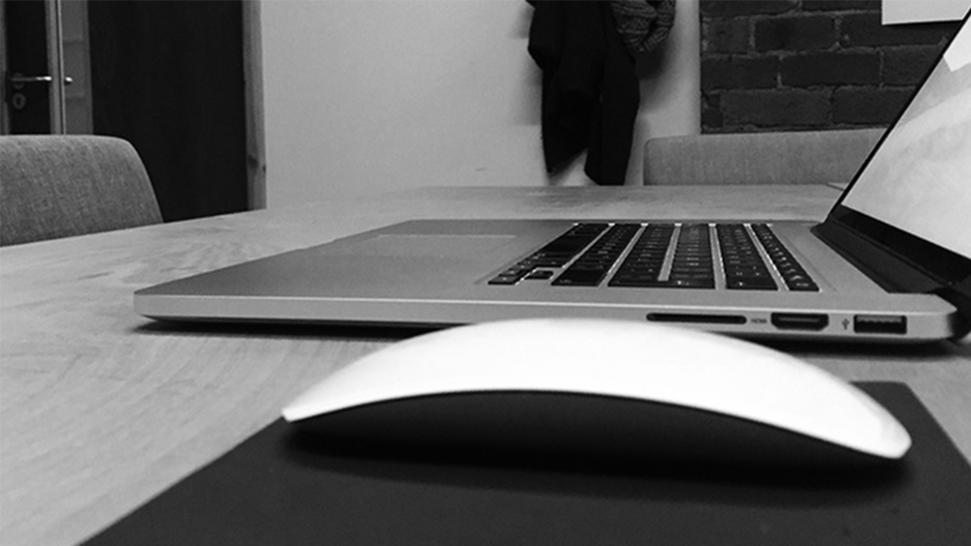 【智能界大百科】MacBook Pro新標配？多重功能集一身的Keypad鍵盤墊