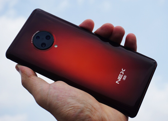 屏幕無邊界，性能新旗艦，vivo NEX 3S體驗