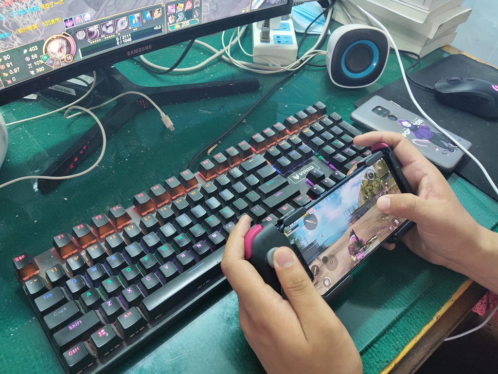 北通G2手柄：全能手游利器創新磁性新玩法