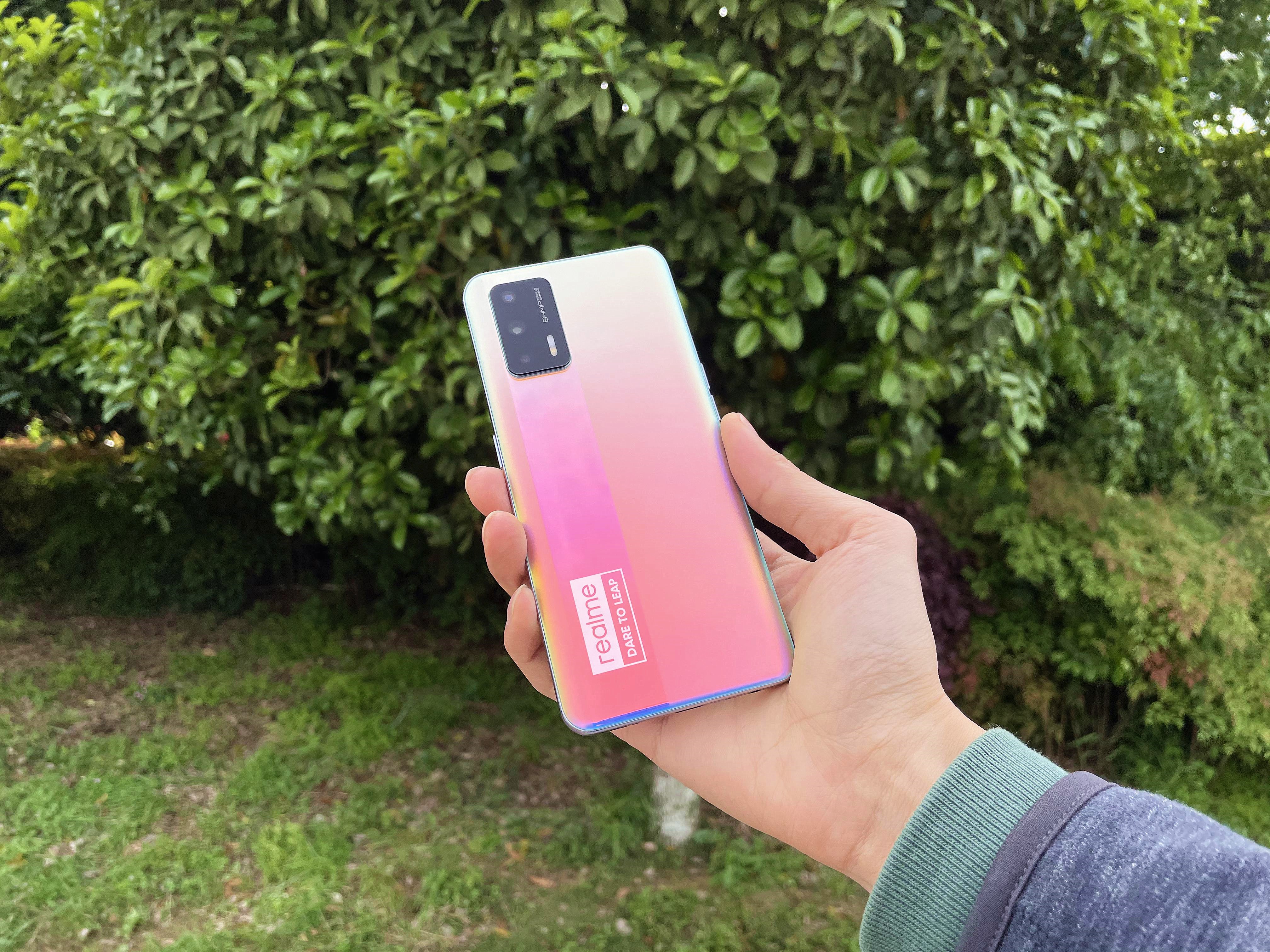 彼有焊門員，此有射門員——realme 真我 GT Neo 5G手機全體驗