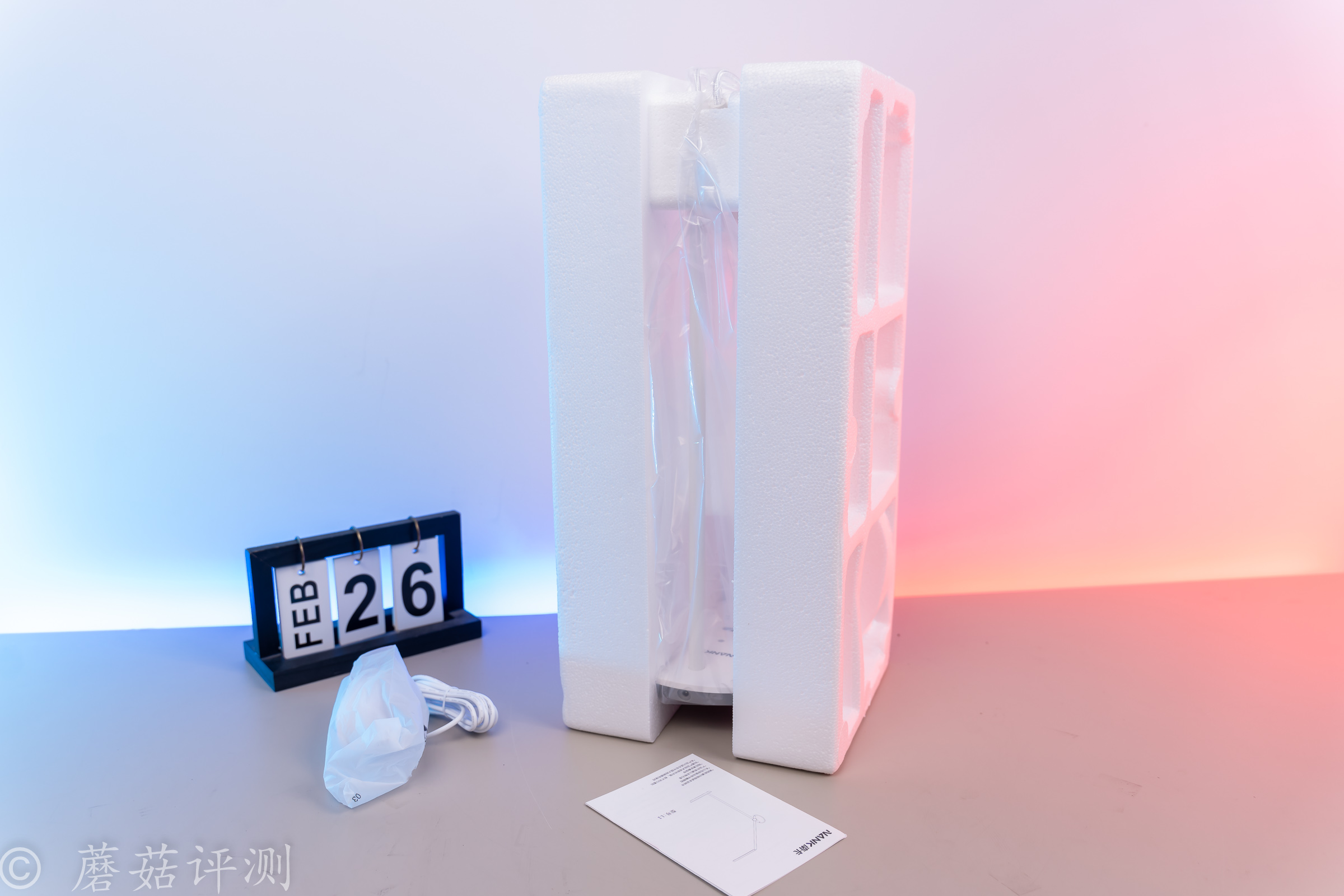 3_20220706_南卡_NANK-L1護眼臺燈學生學習專用國AA級兒童寫作業床頭書桌宿舍臥室閱讀燈家用智能學習辦公臺燈_云白色.jpg