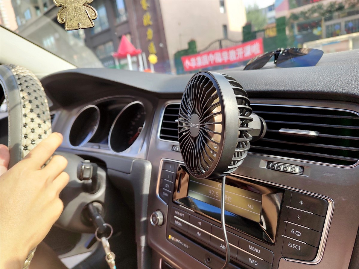 有車族的佳選，ORICO線控車載風扇三擋風量清風送爽
