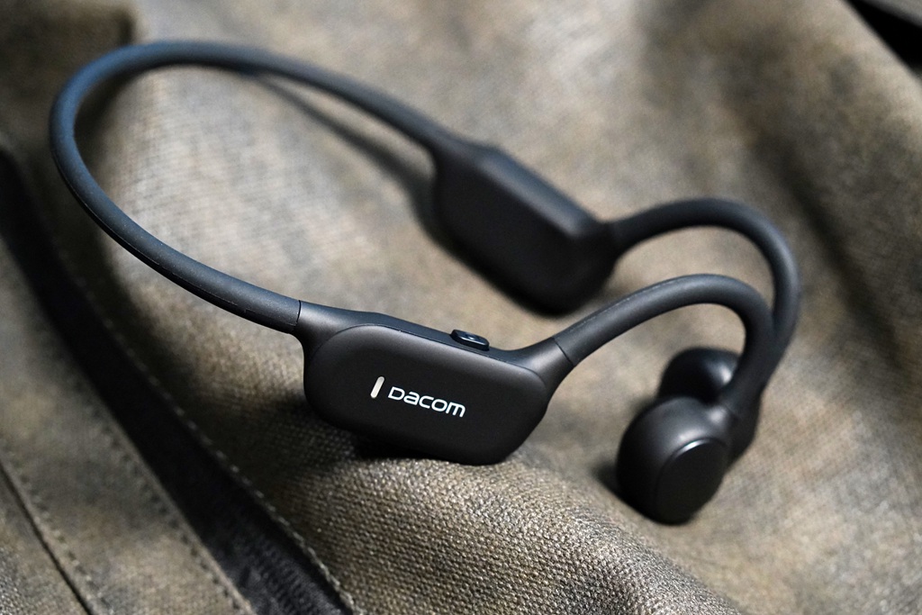 Dacom E80骨傳導藍牙耳機：百元旗艦、平價王者