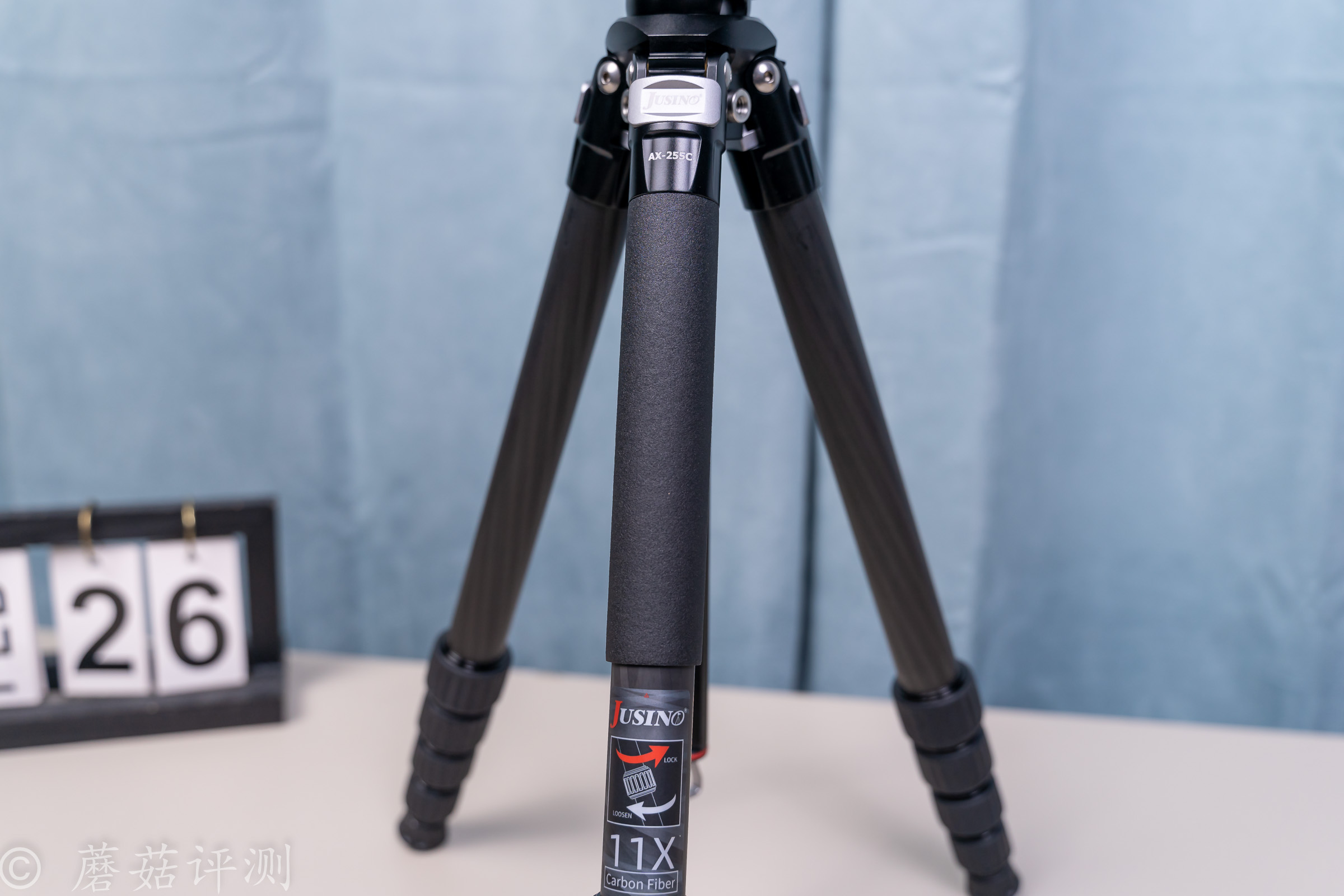 11_20221226_佳鑫悅AX-255C優質碳纖維三腳架云臺套裝_微單單電數碼單反相機專業三角架.jpg